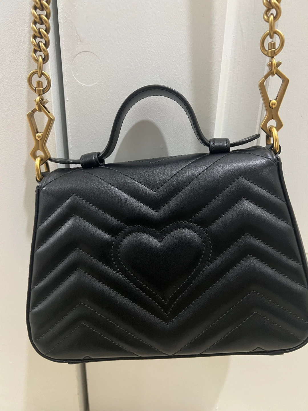 Gucci Black Leather Marmont Matelassé Mini Bag with Heart - photo 2