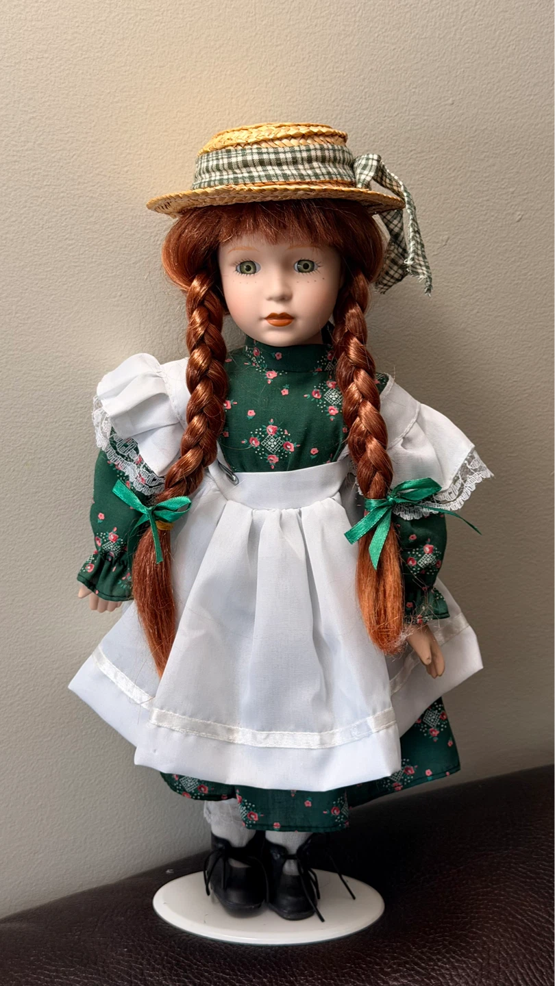 ANNE of GREEN GABLES Collectible Porcelain Doll 15”