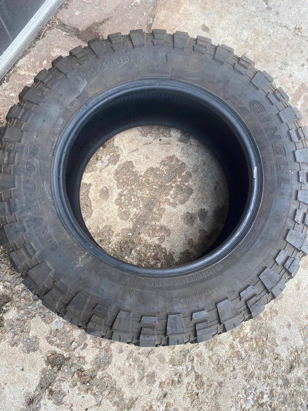 MTR 33x12.50R18LT Tire