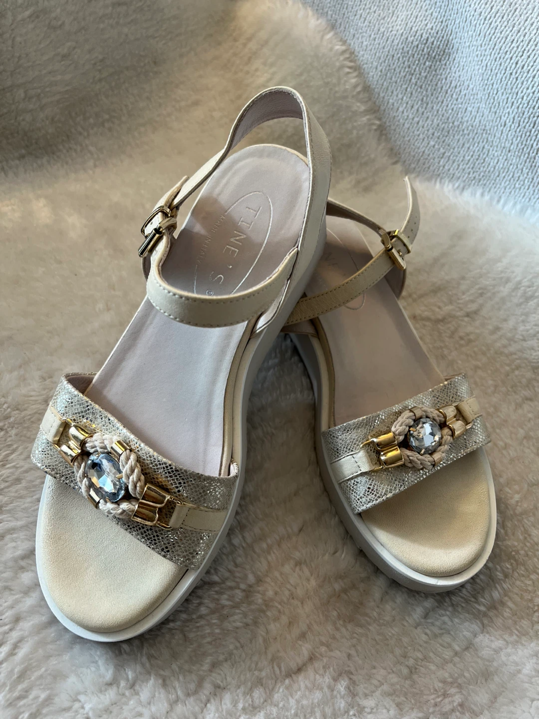 Tine’S Cream Embellished Sandals Size 7.5