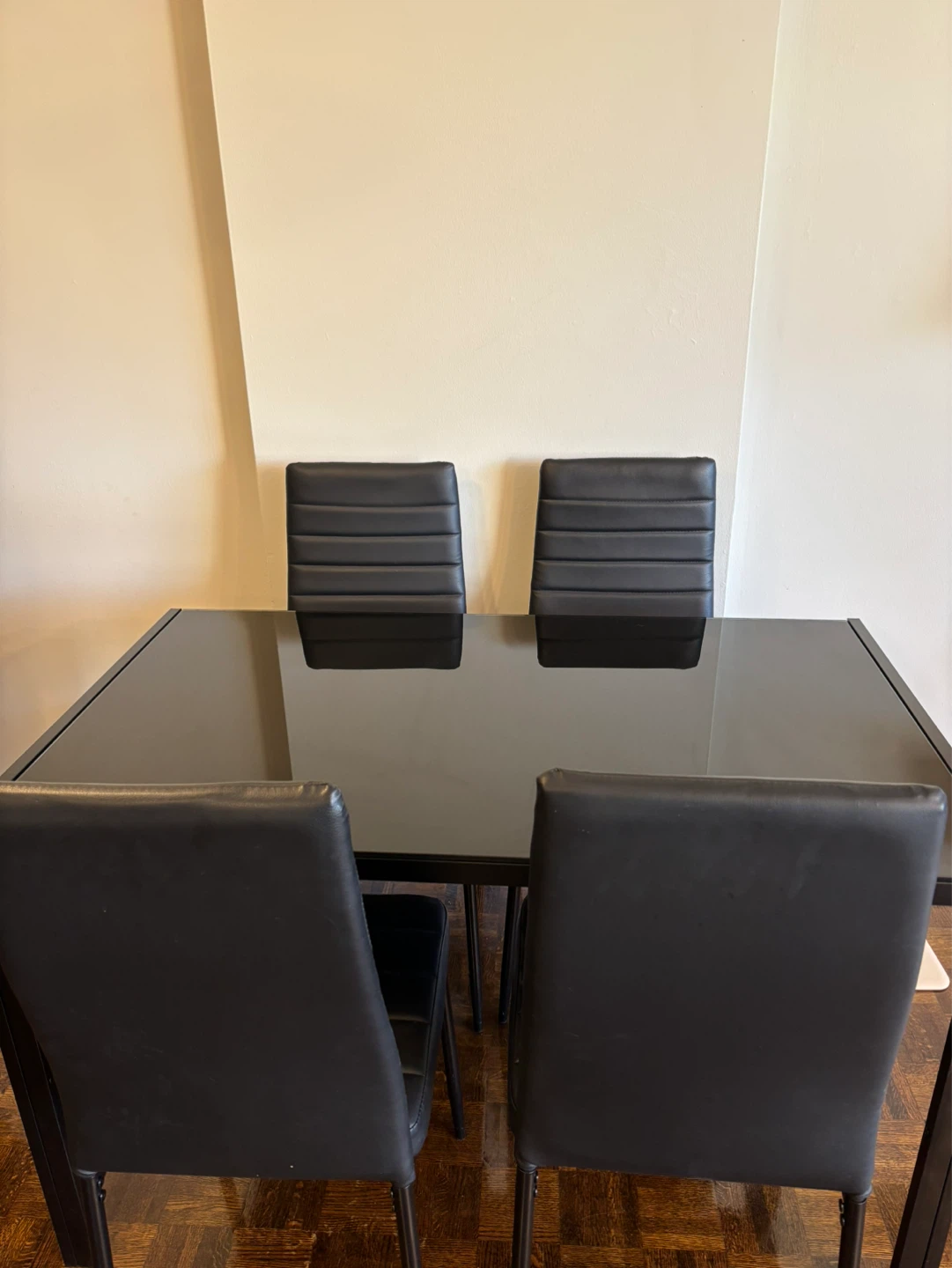 Modern 4-chair Dining Set