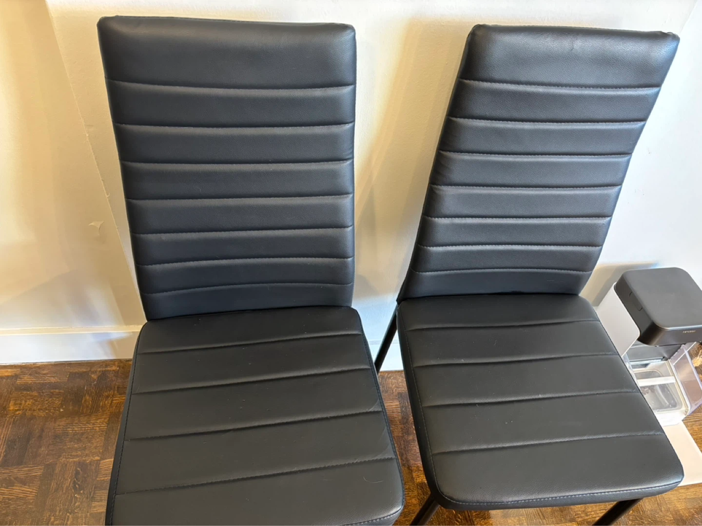 Modern 4-chair Dining Set - photo 3