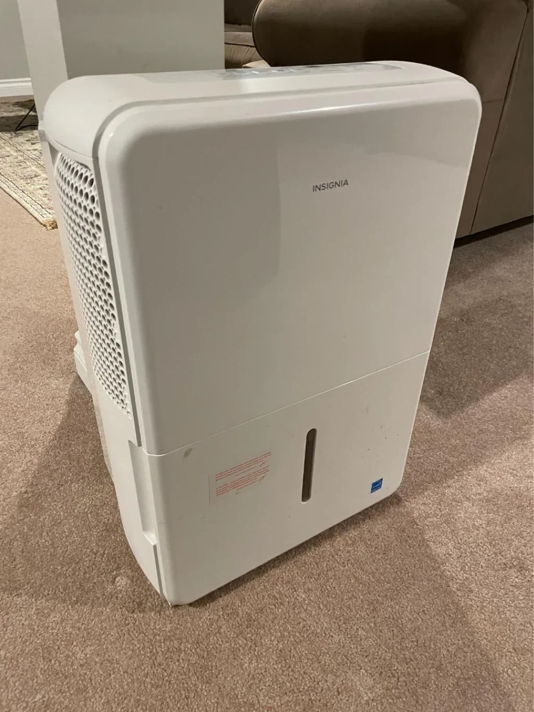Insignia™ Dehumidifier / 35-Pint / White