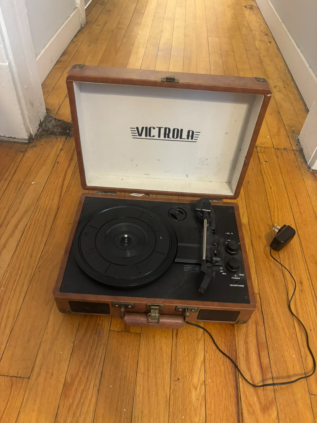 Victrola Journey Bluetooth Portable Suitcase Record Player