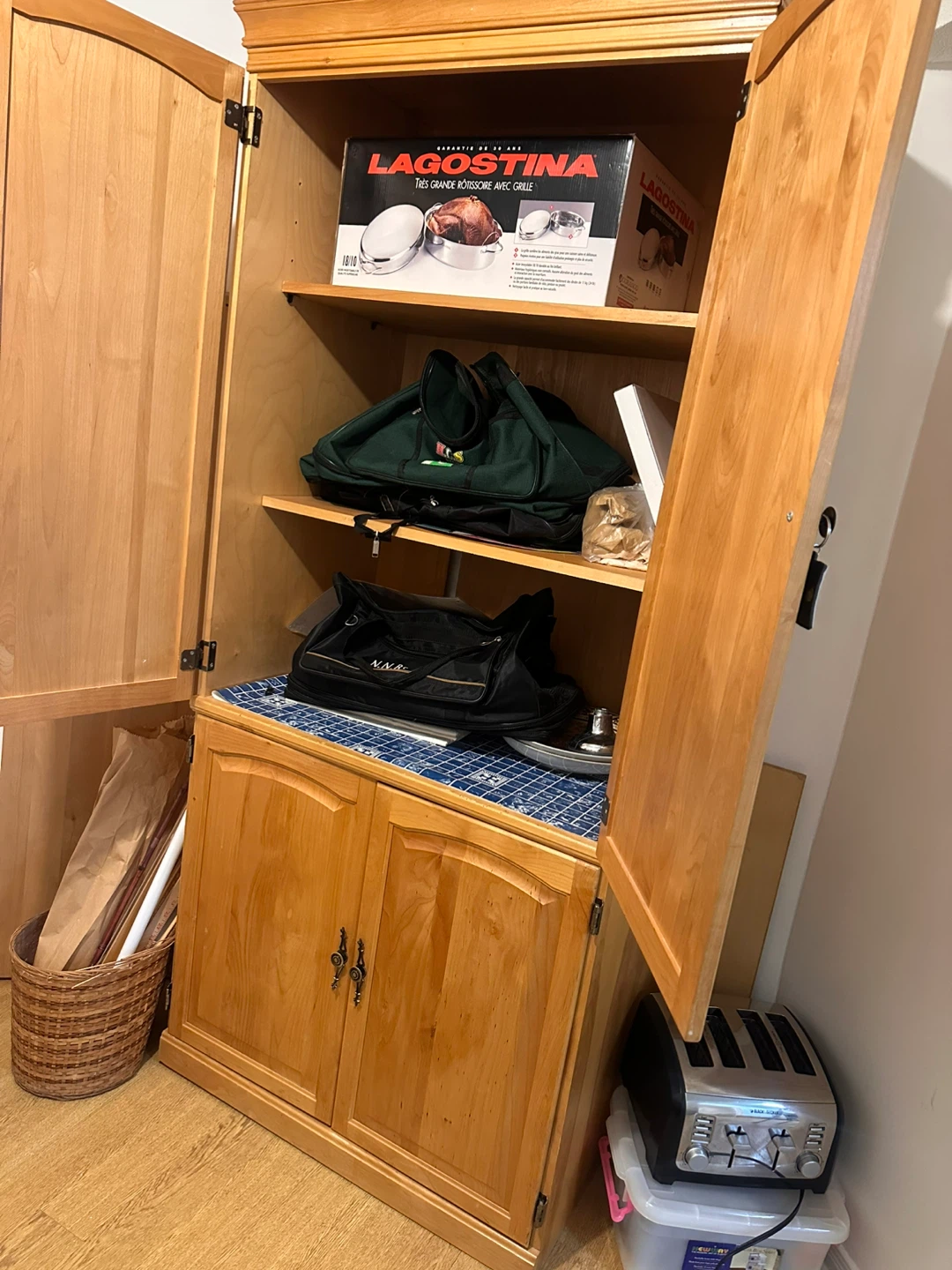 Cupboard - photo 3