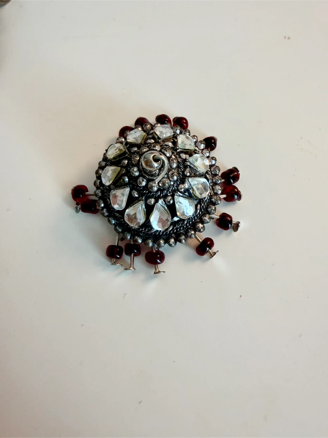 Assorted vintage Costume Brooches and Pendants - photo 3