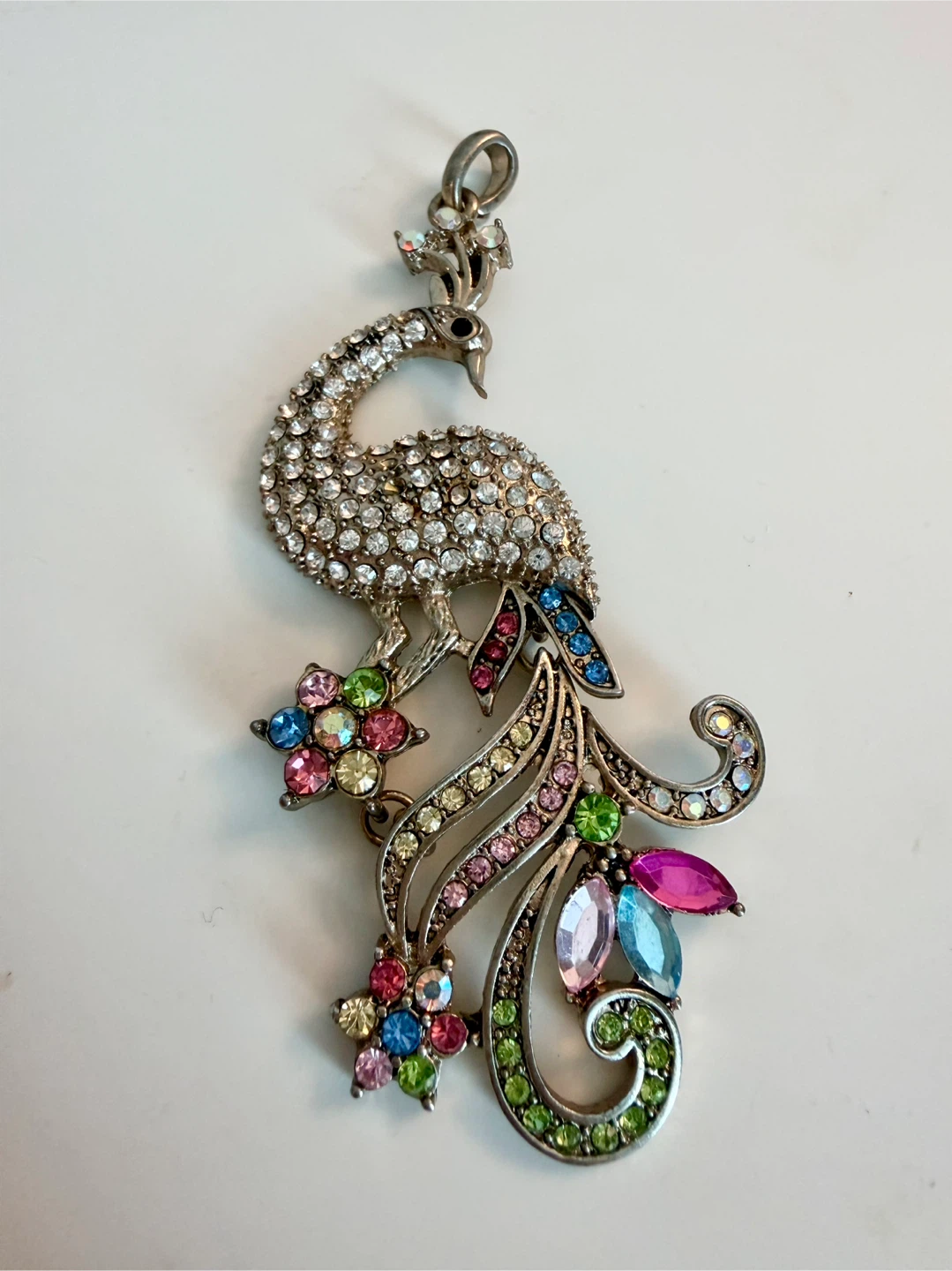 Assorted vintage Costume Brooches and Pendants