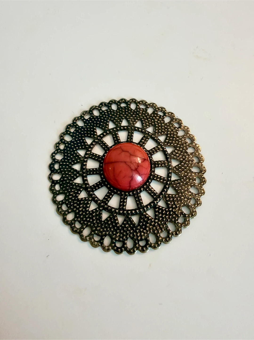 Assorted vintage Costume Brooches and Pendants - photo 4