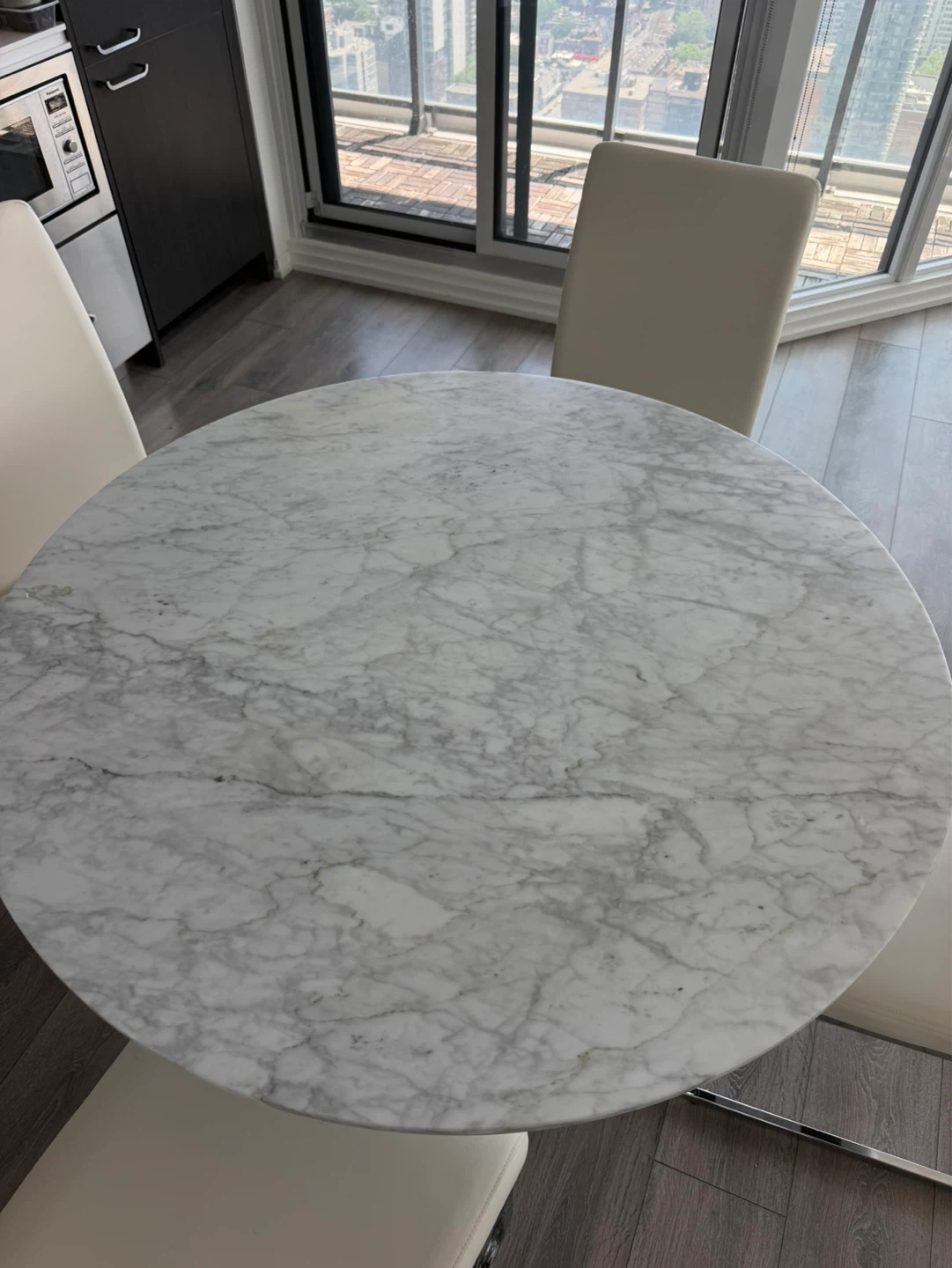 Round Marble Dining Table - photo 2
