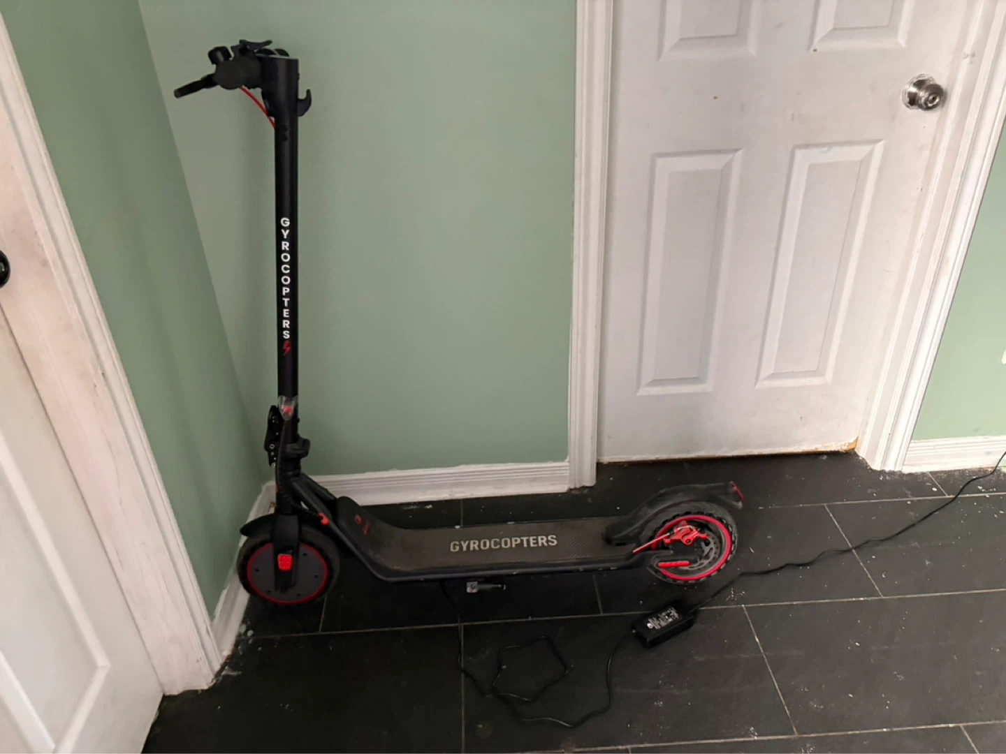 GYROCOPTERS Electric Scooter