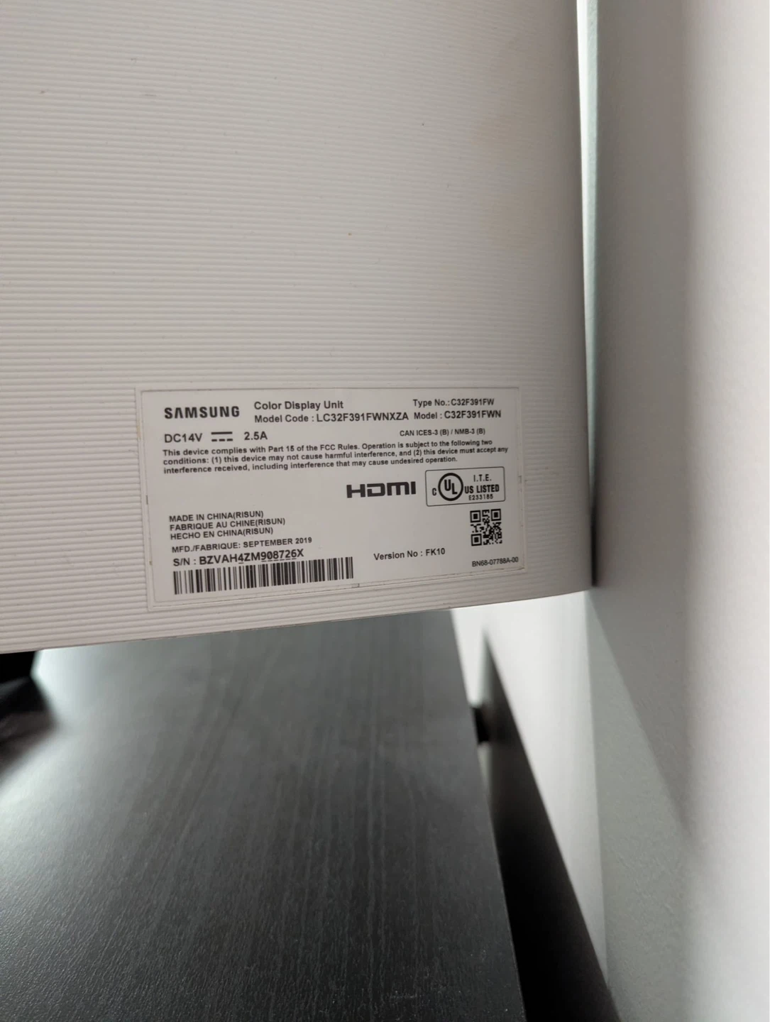 Samsung Curved Monitor - photo 4