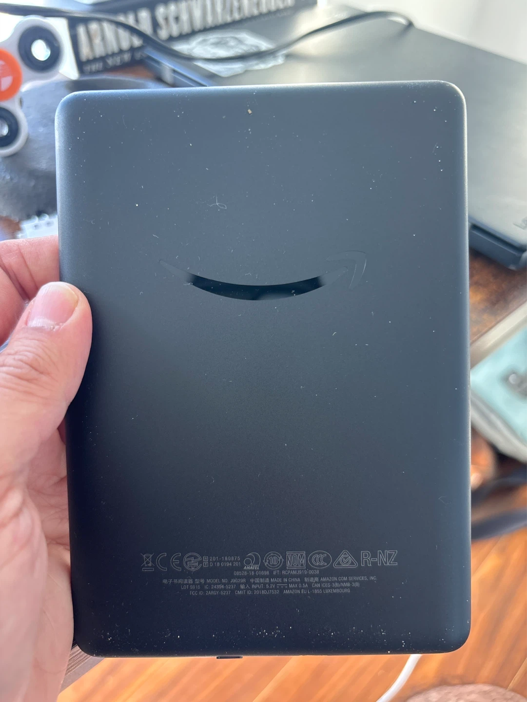 Amazon Kindle 10th Generation (2019) - photo 2