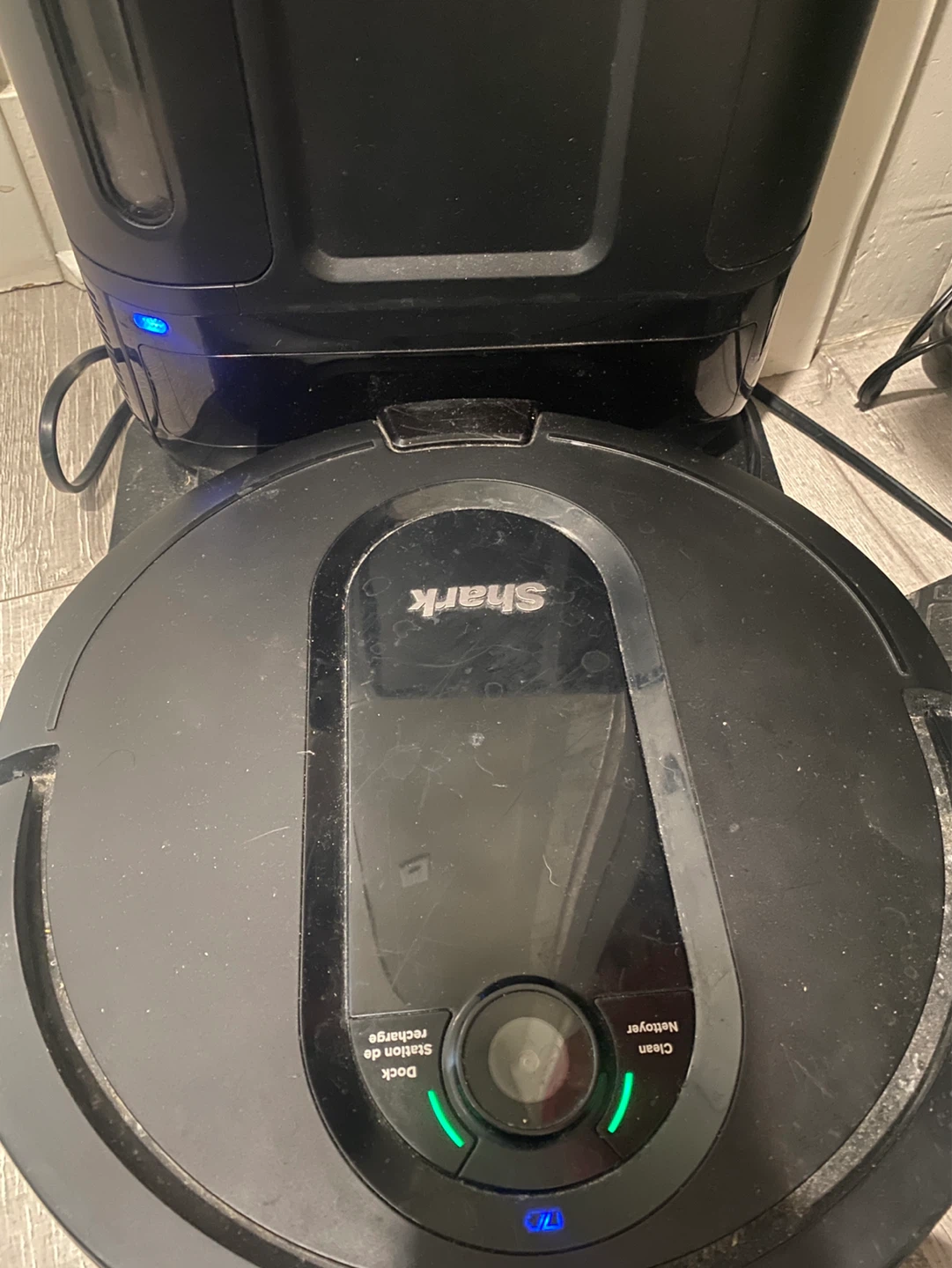 Shark IQ Robot Vacuum – One Wheel Needs Repair