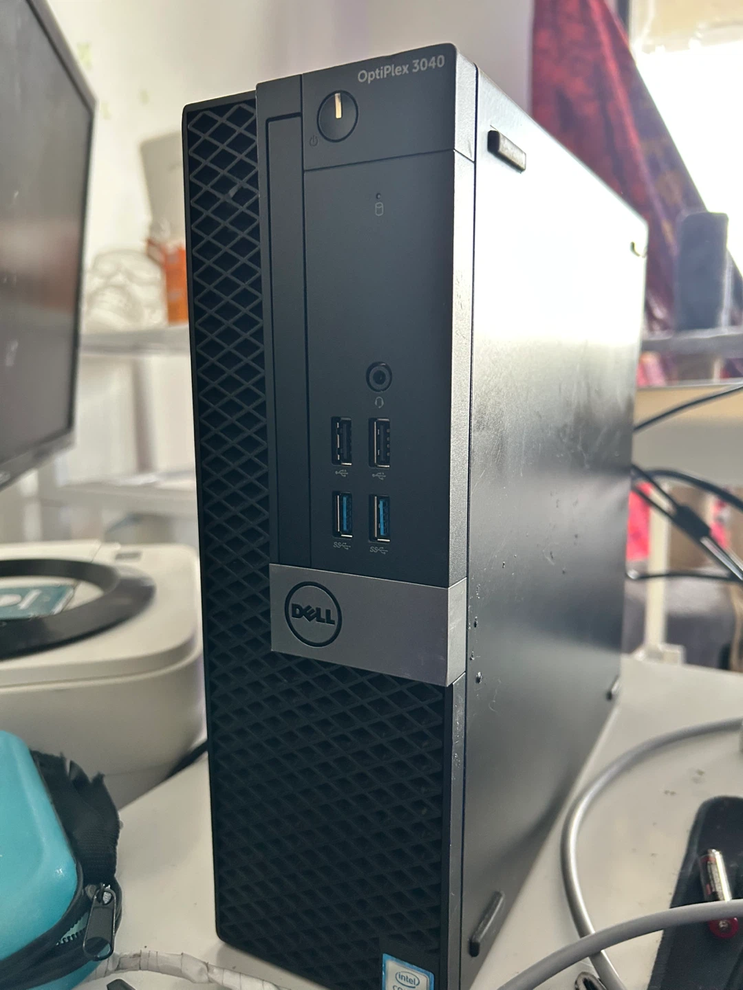 Dell OptiPlex 3040 Desktop Computer - photo 3