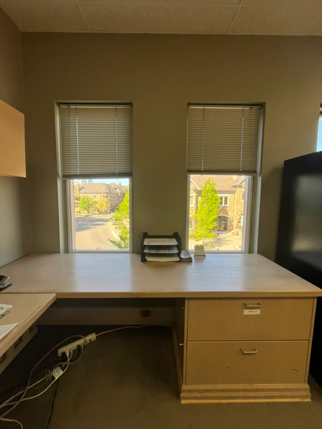 Office Furniture - photo 3