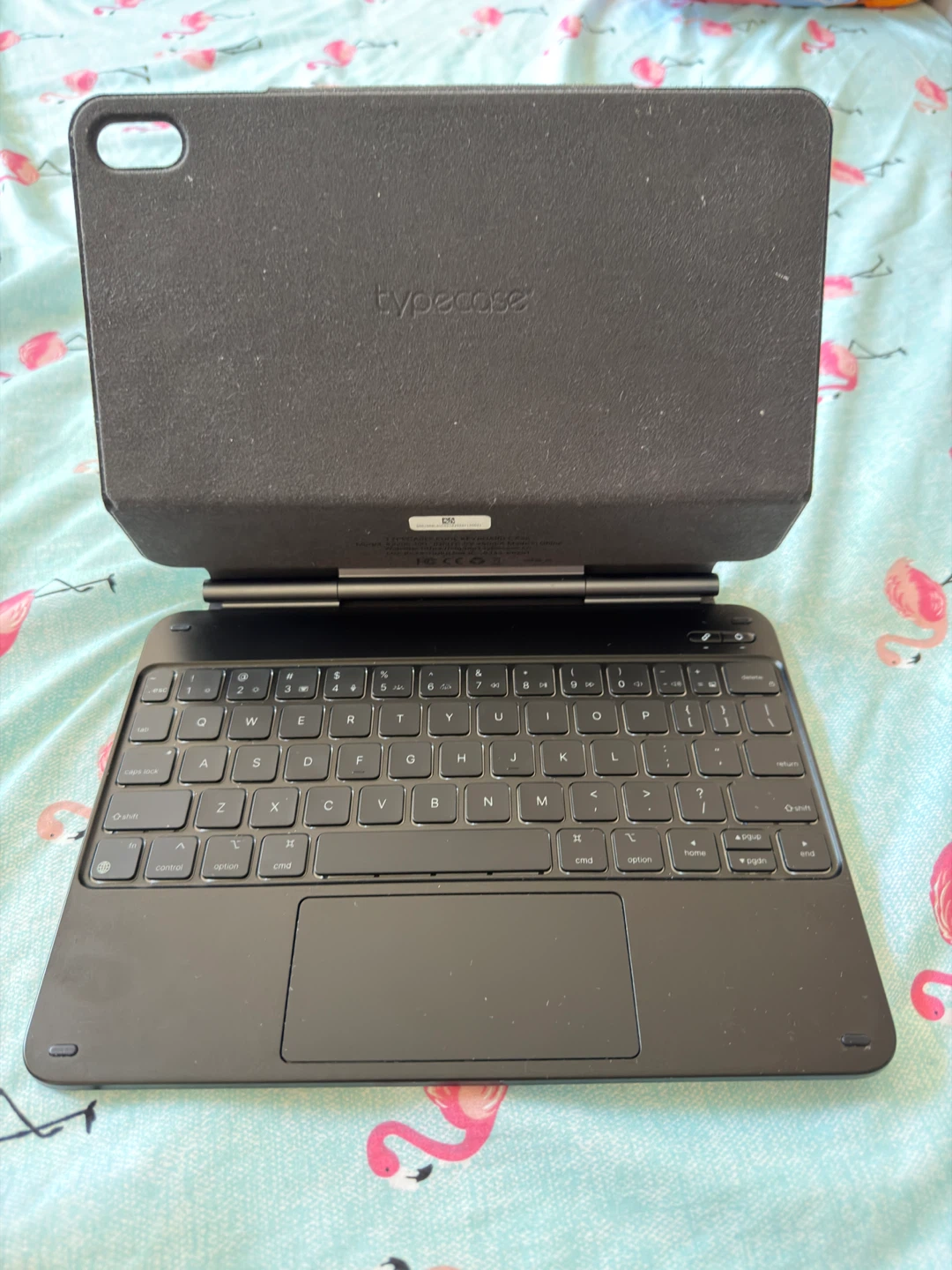 Ipad 10th gen Typecase Keyboard Case with Trackpad