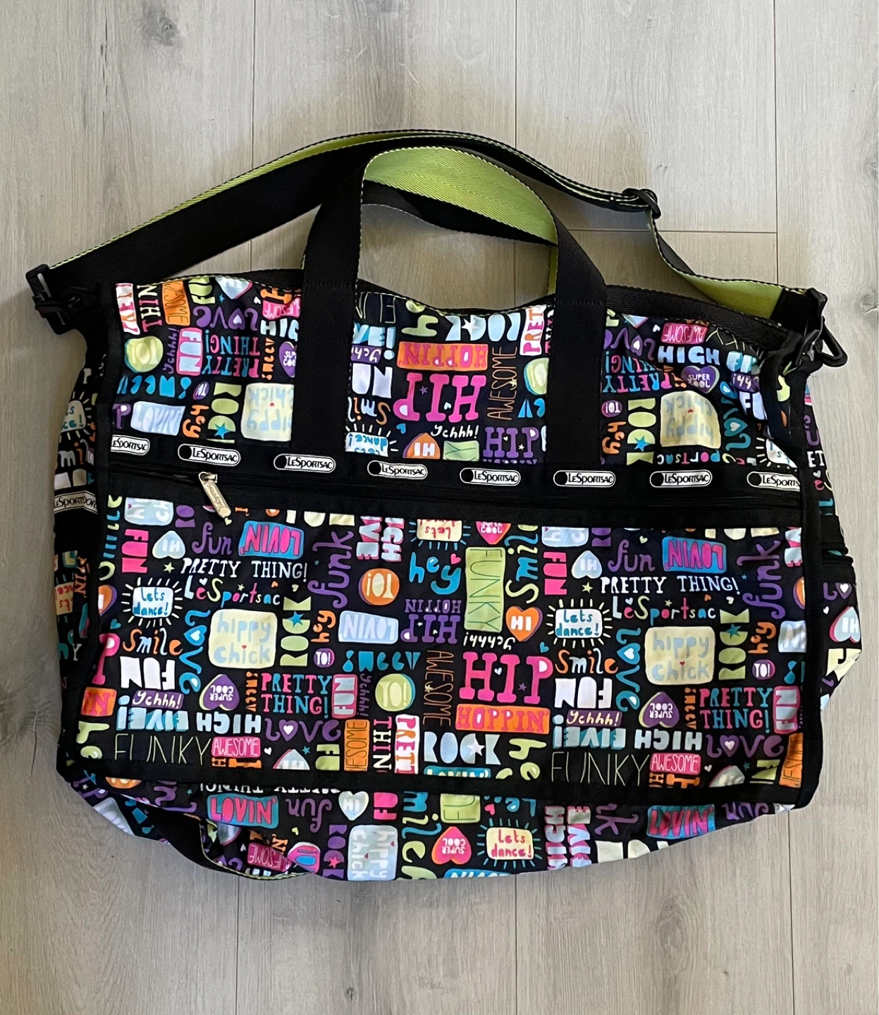 LeSportsac Large Weekender travel Duffel Bag Rare Fun Print