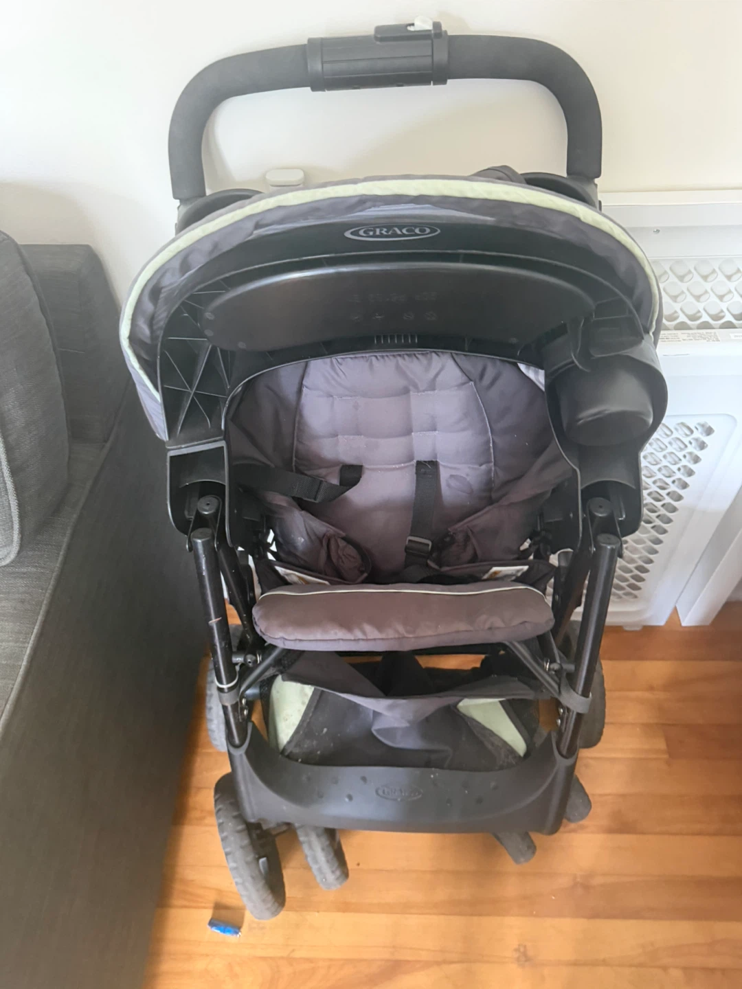 Graco SnugRide 30 Infant Car Seat stroller and base - photo 4