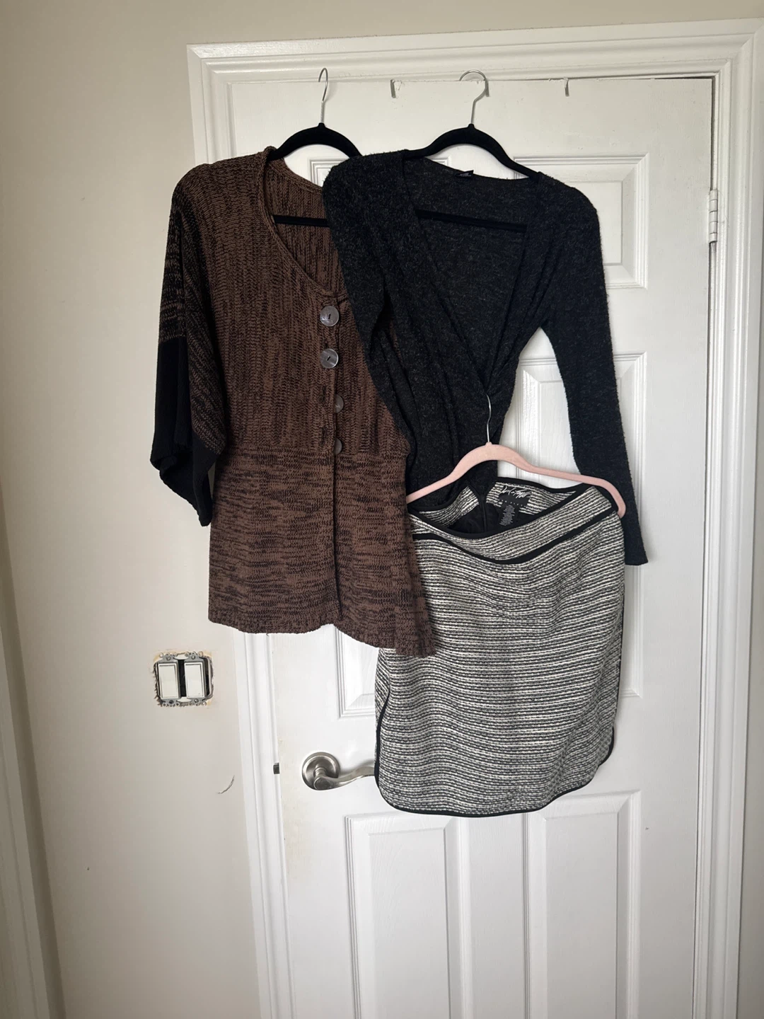 Women's 5-Piece Clothing Bundle - photo 2