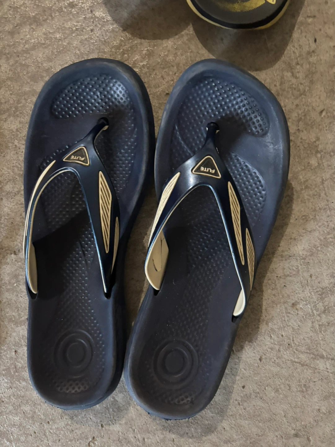 Flite Flip Flops - Navy & Tan-6 pairs - photo 4