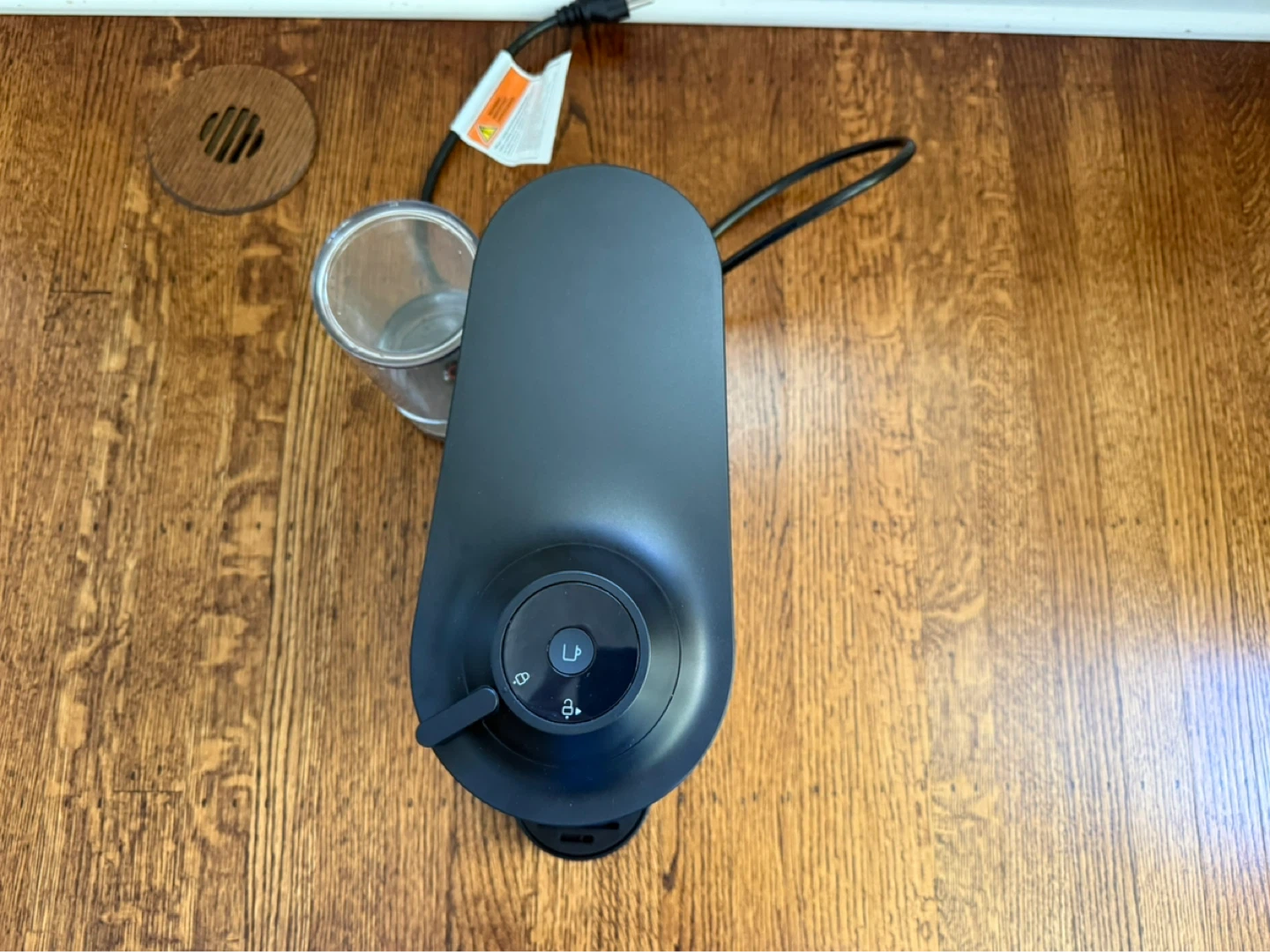 Nespresso Vertuo Coffee Machine - photo 3