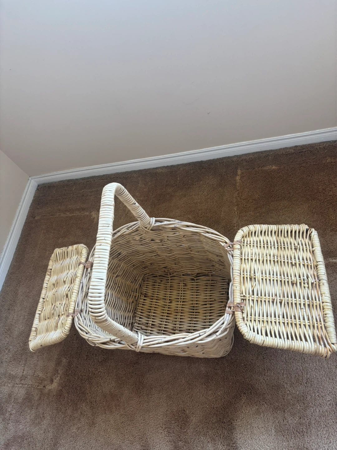 Wicker Picnic Basket - photo 3