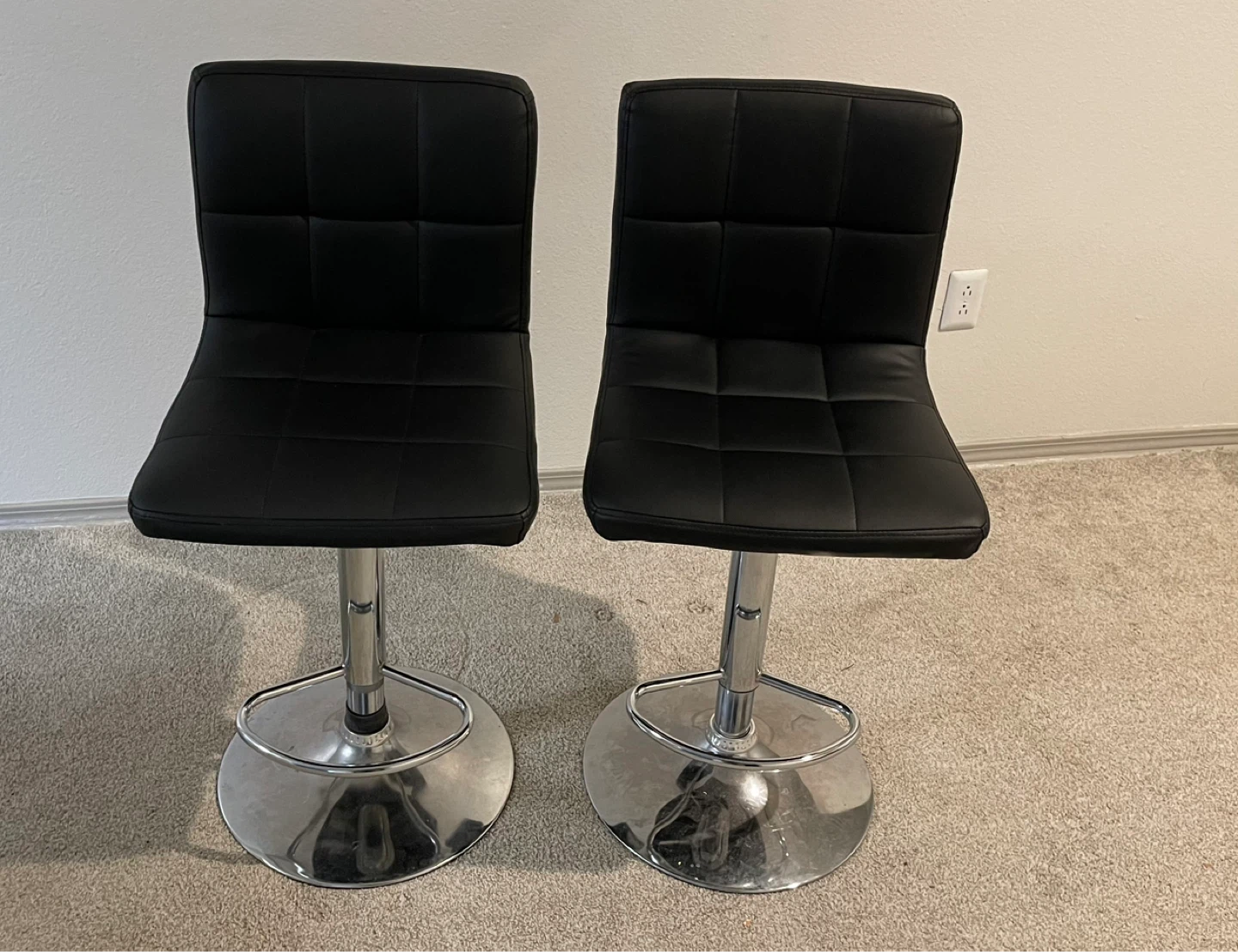 Set of 2 Black Faux Leather Bar Stools - photo 4