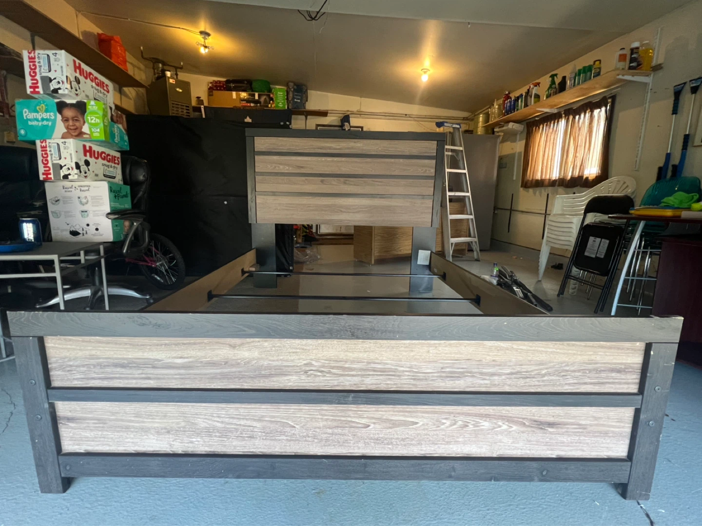 Queen/full bed frame - photo 3