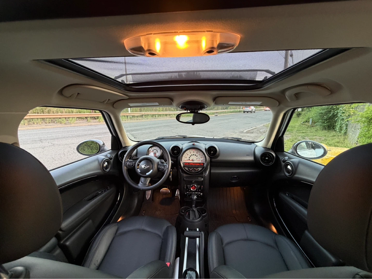 White MINI Countryman S loaded - photo 3