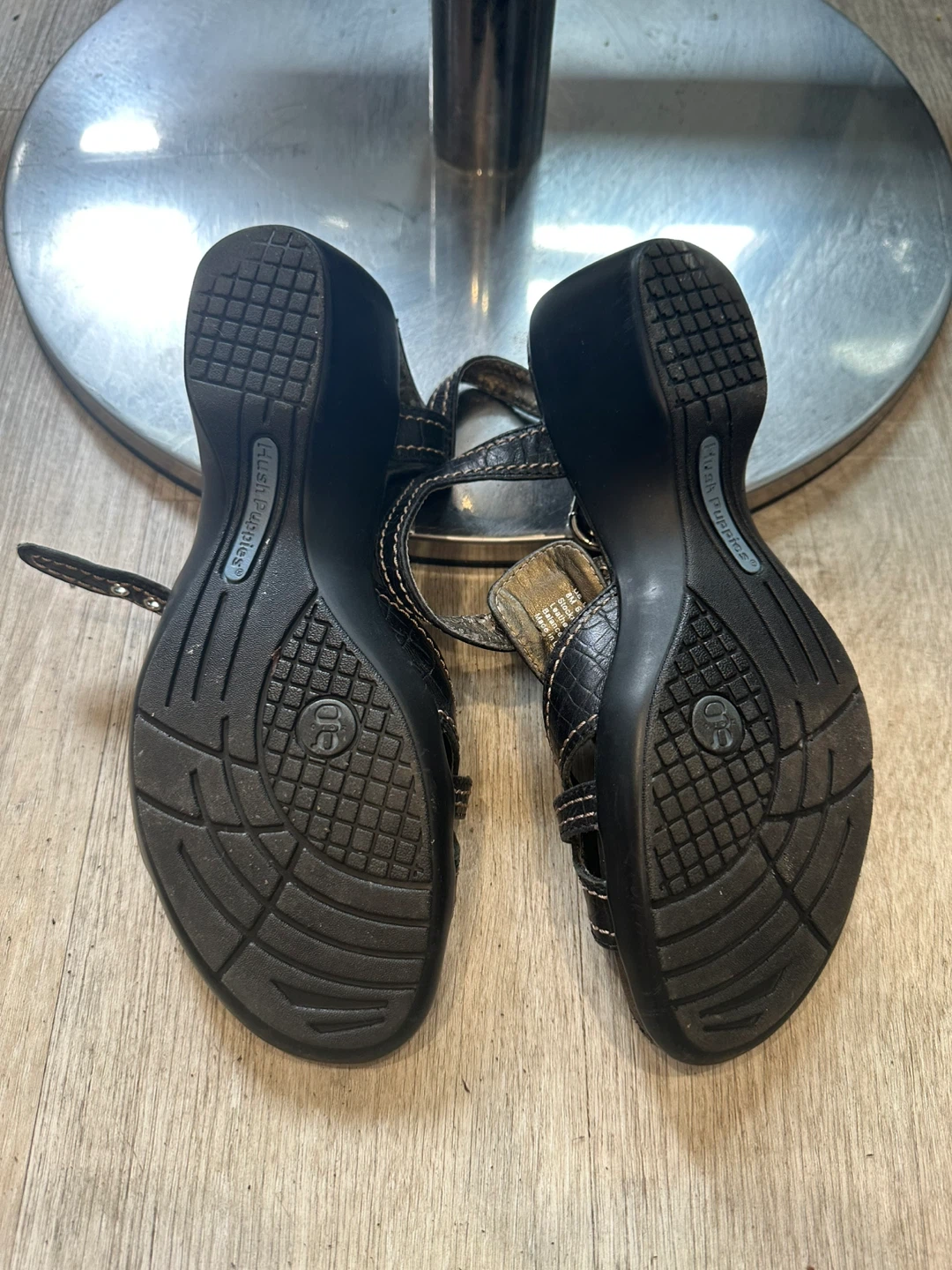 Hush Puppies Black Wedge Sandals - photo 2