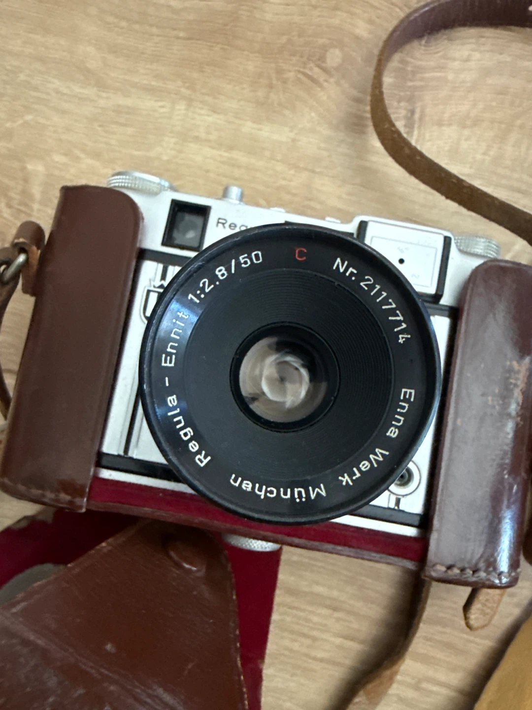 Agfa Ambi-Silette & Regula Cameras with Leather Cases - photo 2