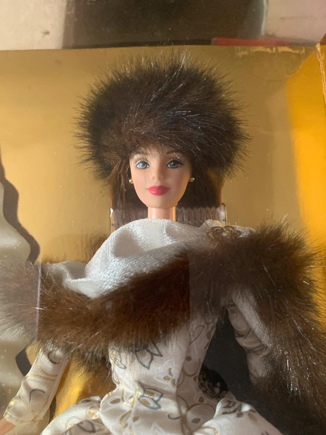 Barbie Winter Classic Special Edition Doll - photo 2