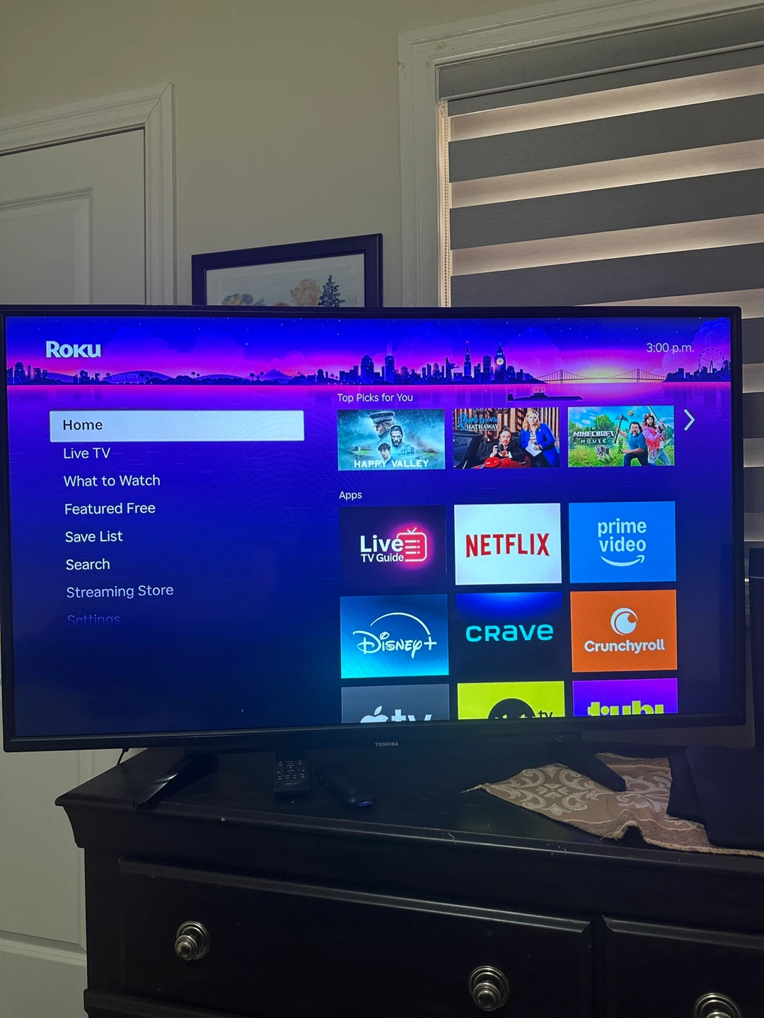 Toshiba 49" LCD TV with Roku 4K Streaming Stick - photo 2
