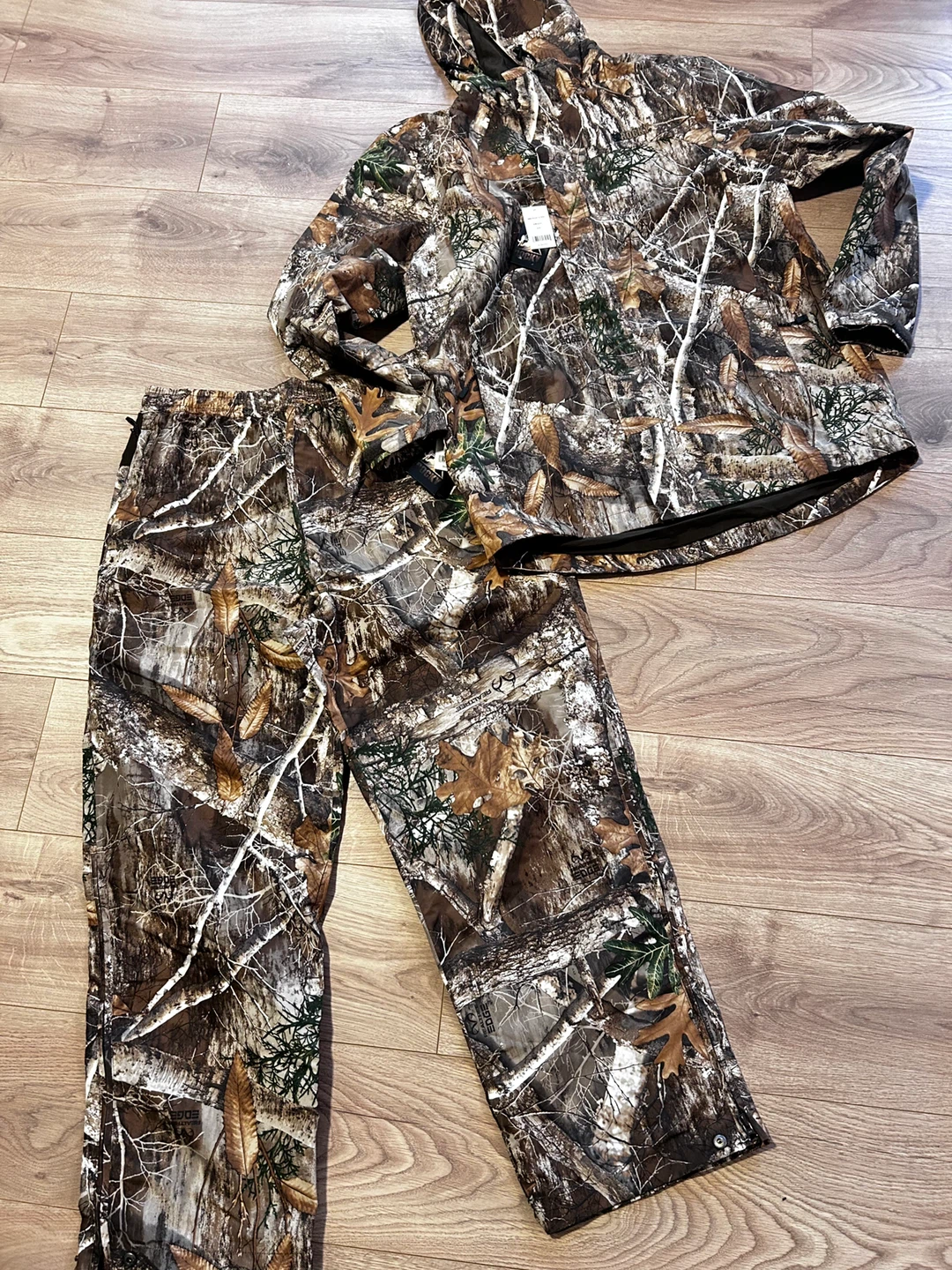 Rocky Men’s Realtree EDGE Rain Suit — XL (Jacket + Pants Set)
