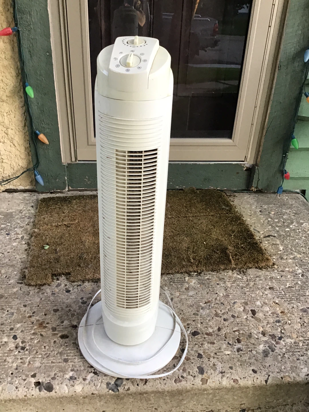 2 inside fans MUST SELL BY FRIDAY - photo 3