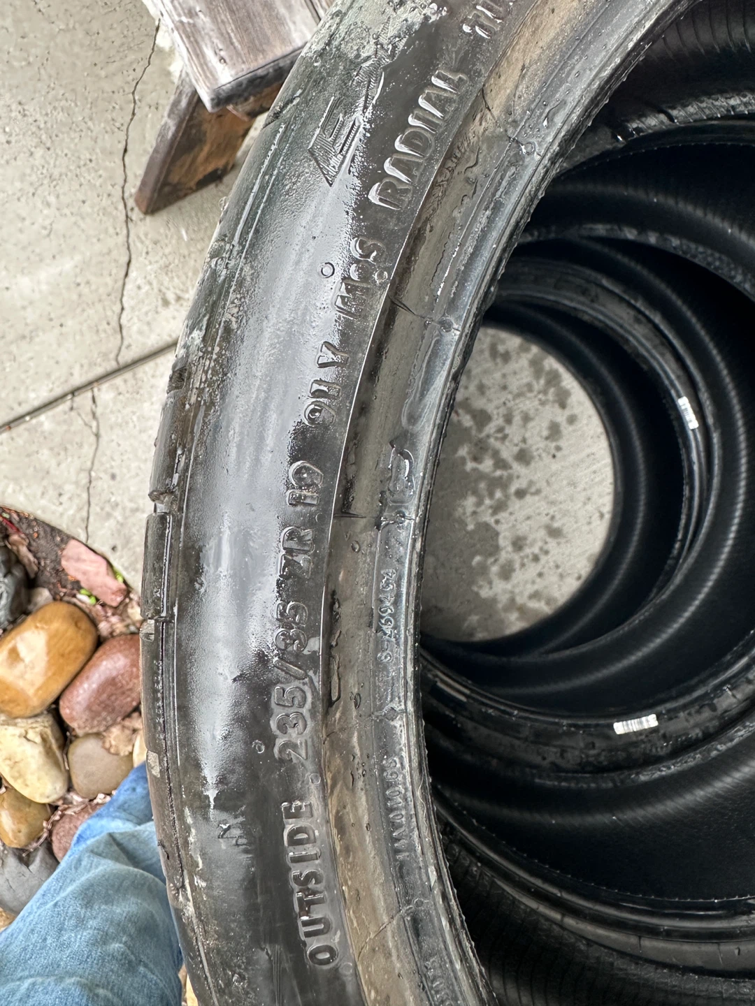 Continental 235/35 ZR19 Tire - photo 4
