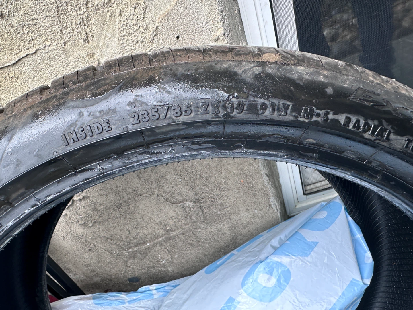 Continental 235/35 ZR19 Tire - photo 2