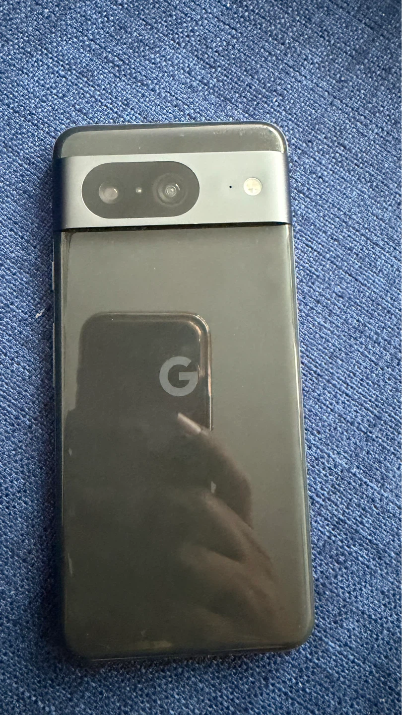 Google Pixel 8 - photo 2