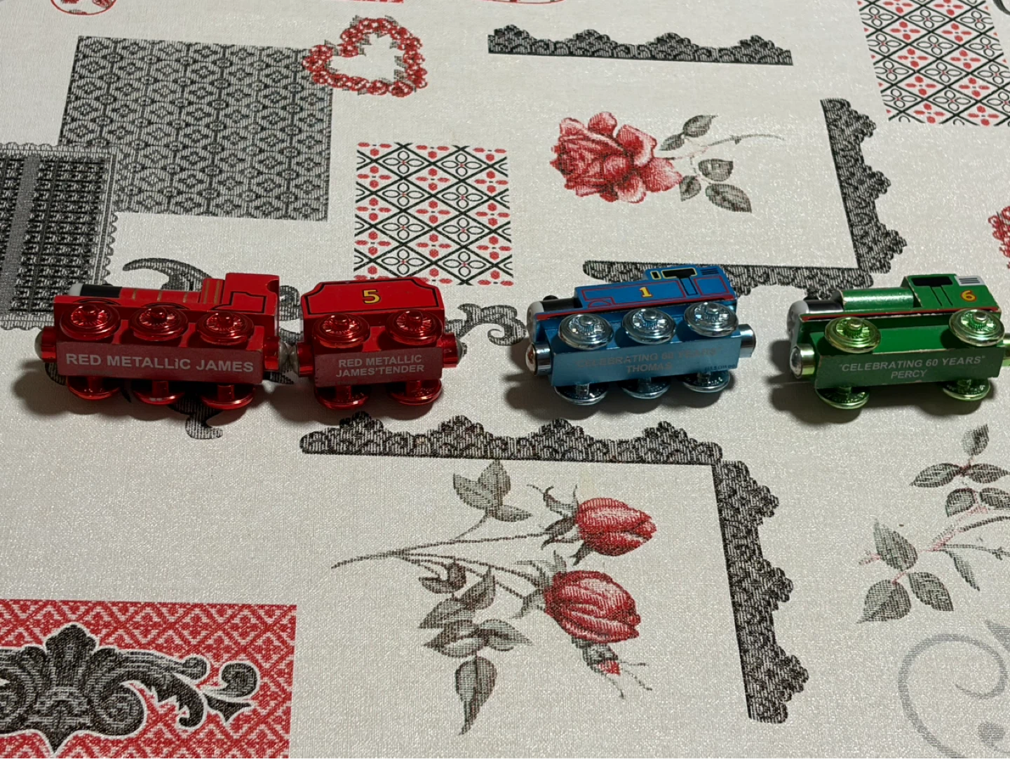 Thomas The Tank Engine & Friends Wooden Metallic lot - photo 4