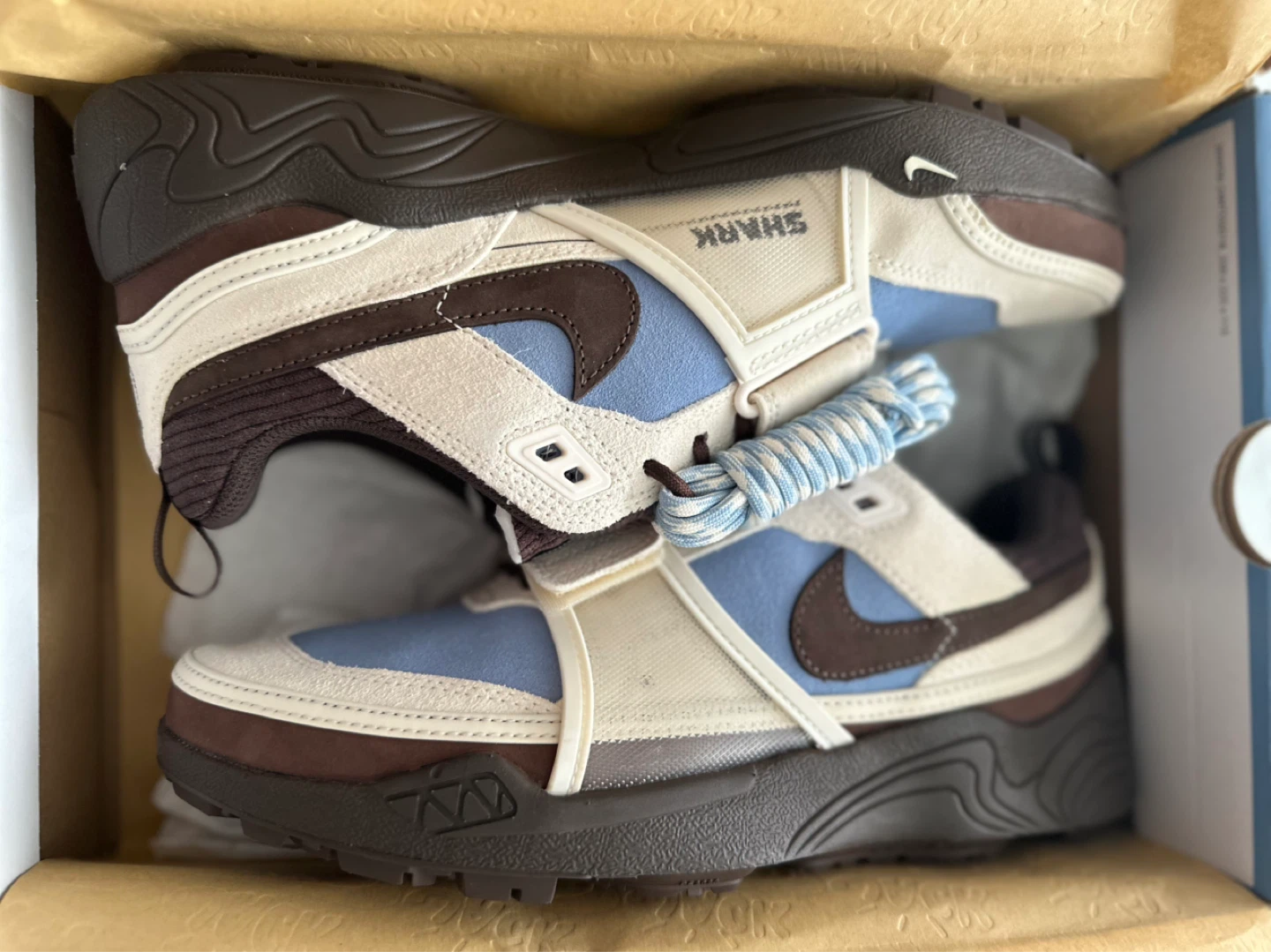 Nike Air Humara Travis Scott 'Cactus Jack' Shoes