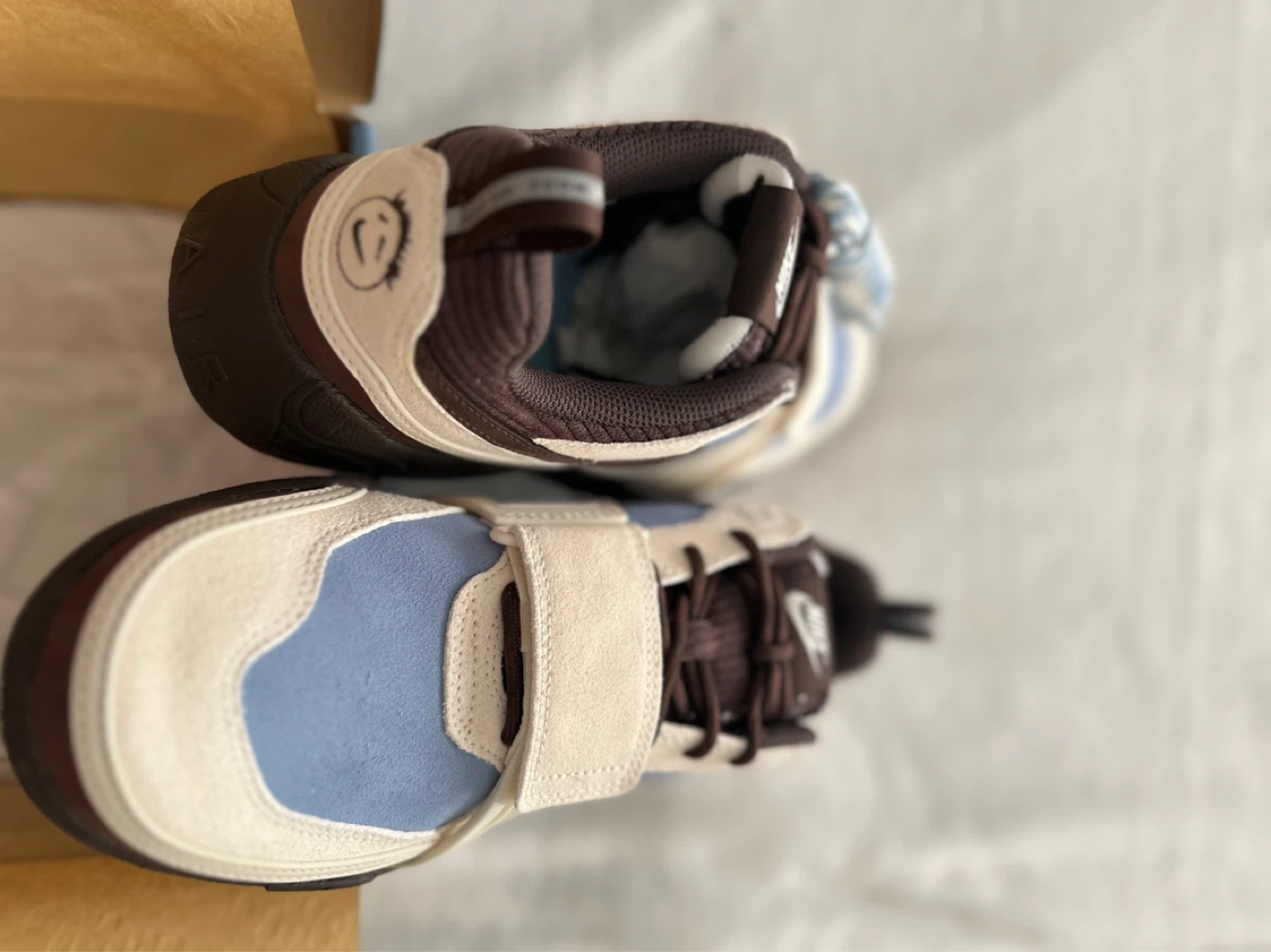 Nike Air Humara Travis Scott 'Cactus Jack' Shoes - photo 3