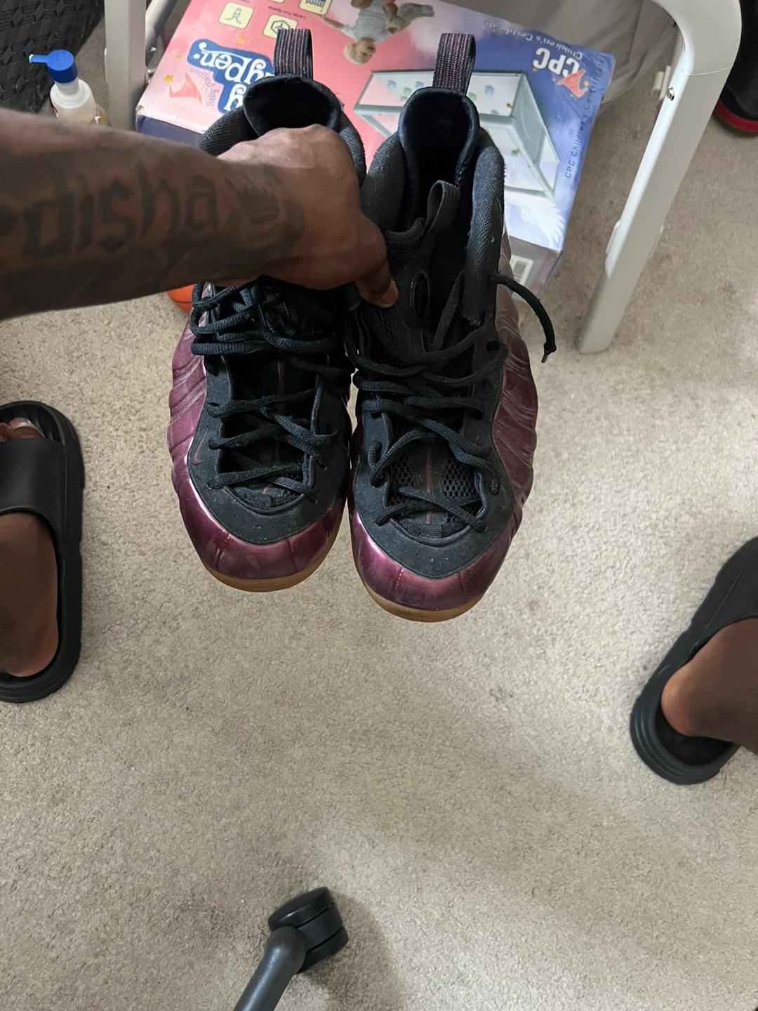 Nike Air Foamposite Shoes - photo 3