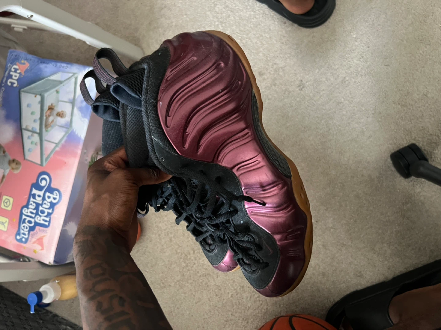 Nike Air Foamposite Shoes - photo 4