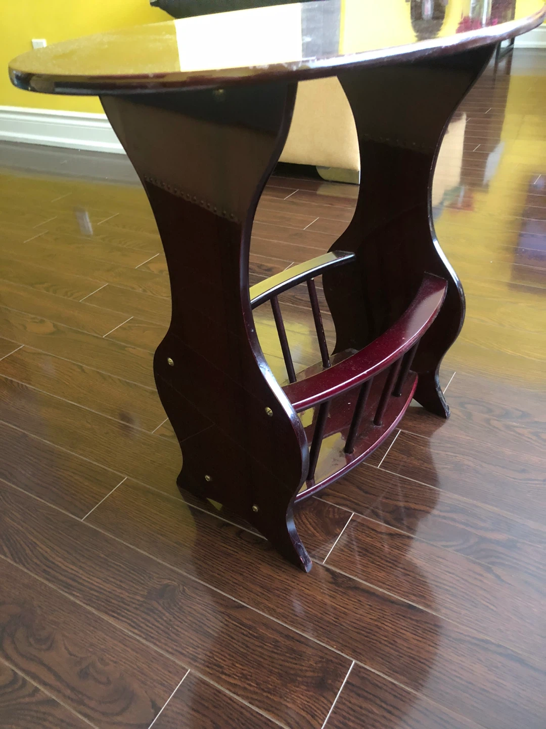 Wooden Magazine Rack Side Table - photo 2