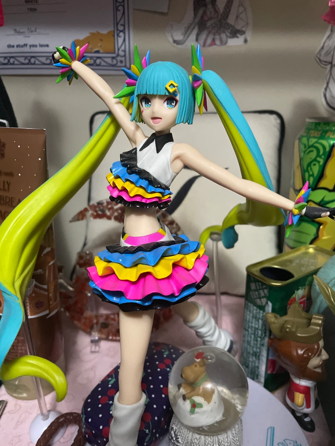 Hatsune Miku Figure - READ DESCRIPTION