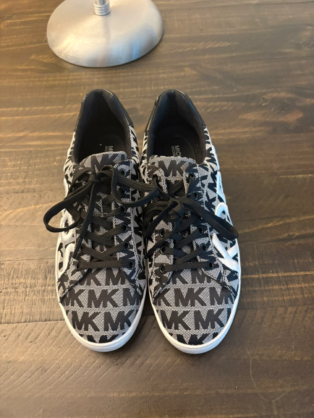 Ladies Michael Kors runners 7.5 lightly used