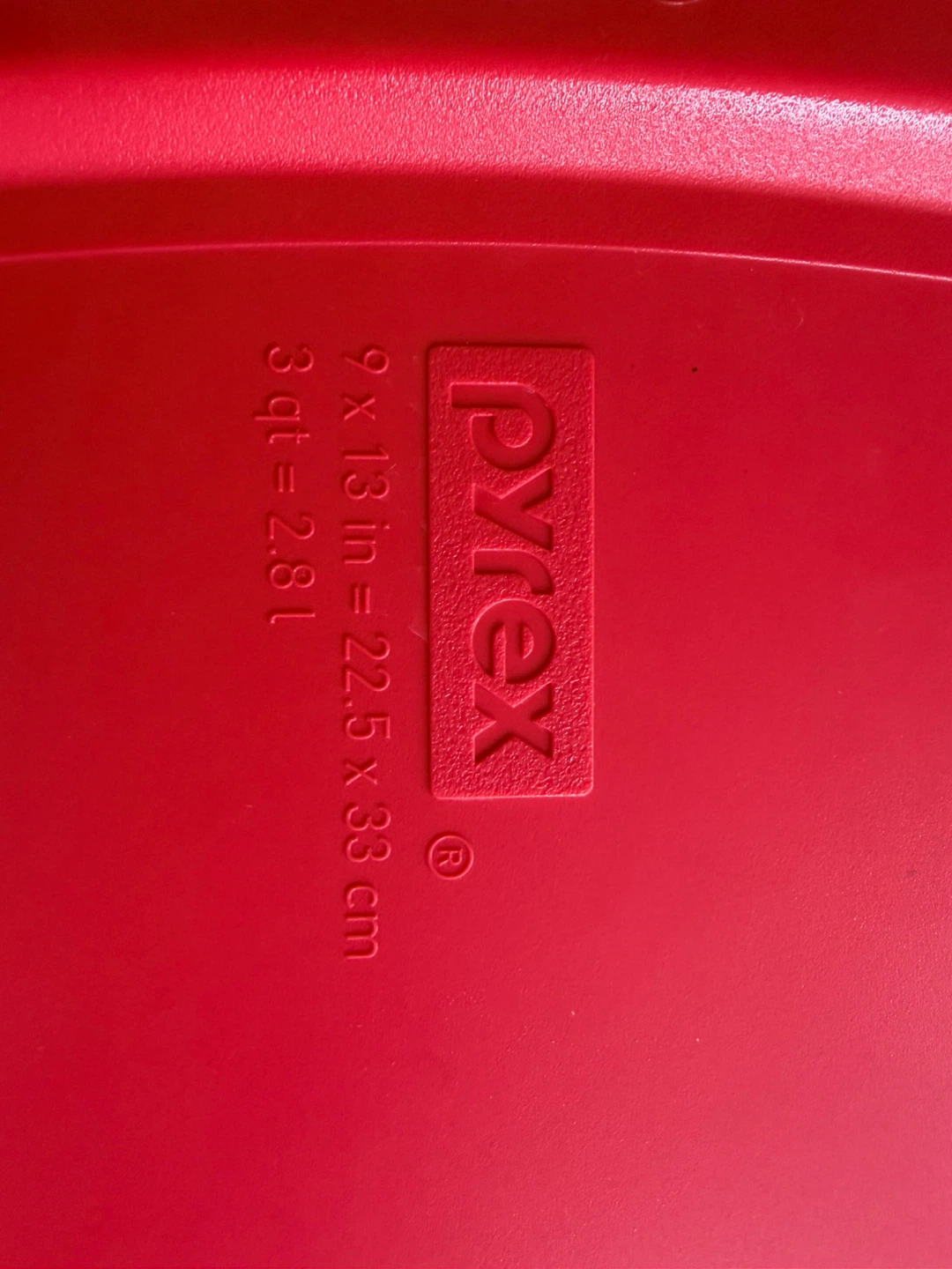 Pyrex Glass Baking Dish with Red Lid