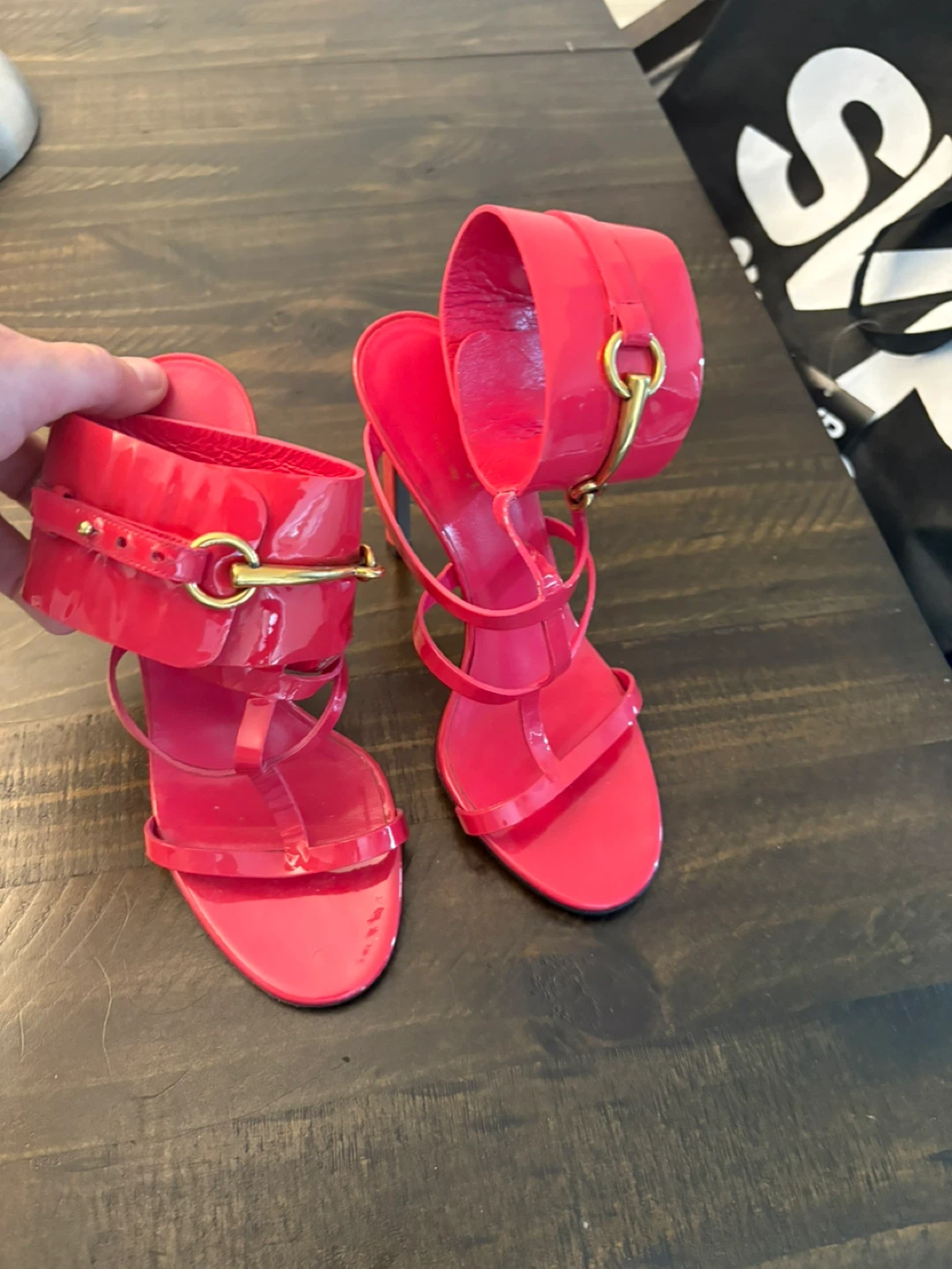 Authentic Hot Pink Gucci Women’s Heels 7.5