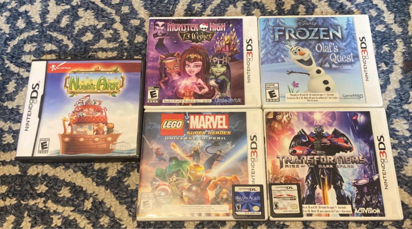 Mario Kart Ds + 6 other games