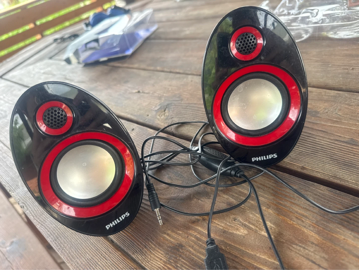 Philips Black & Red Computer Speakers